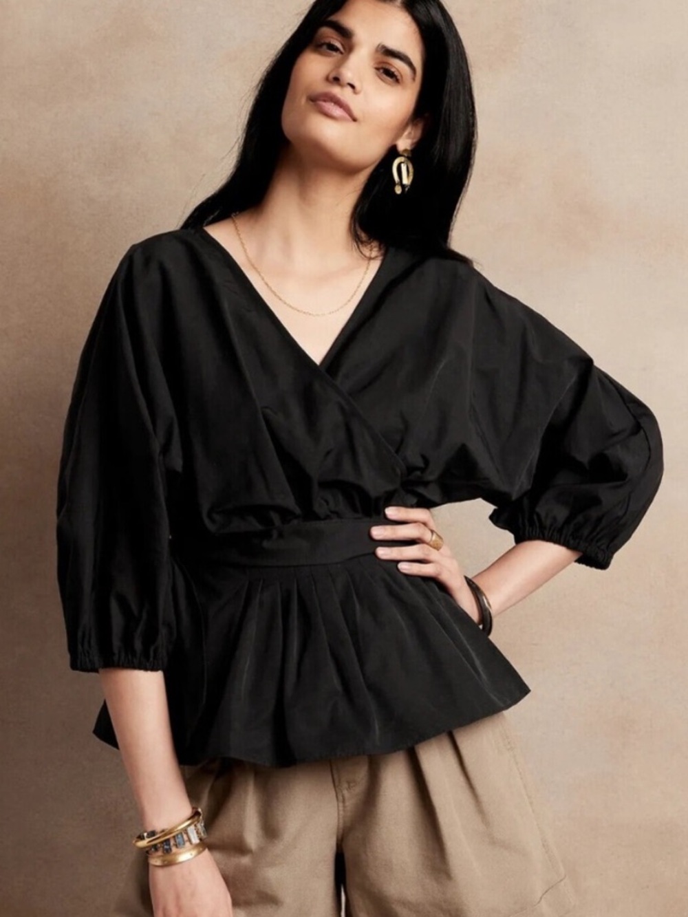 Banana Republic Black Structured Wrap Front Puff Sleeve Peplum Style Top